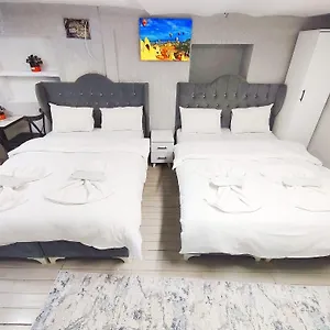 Taksim Central House Стамбул